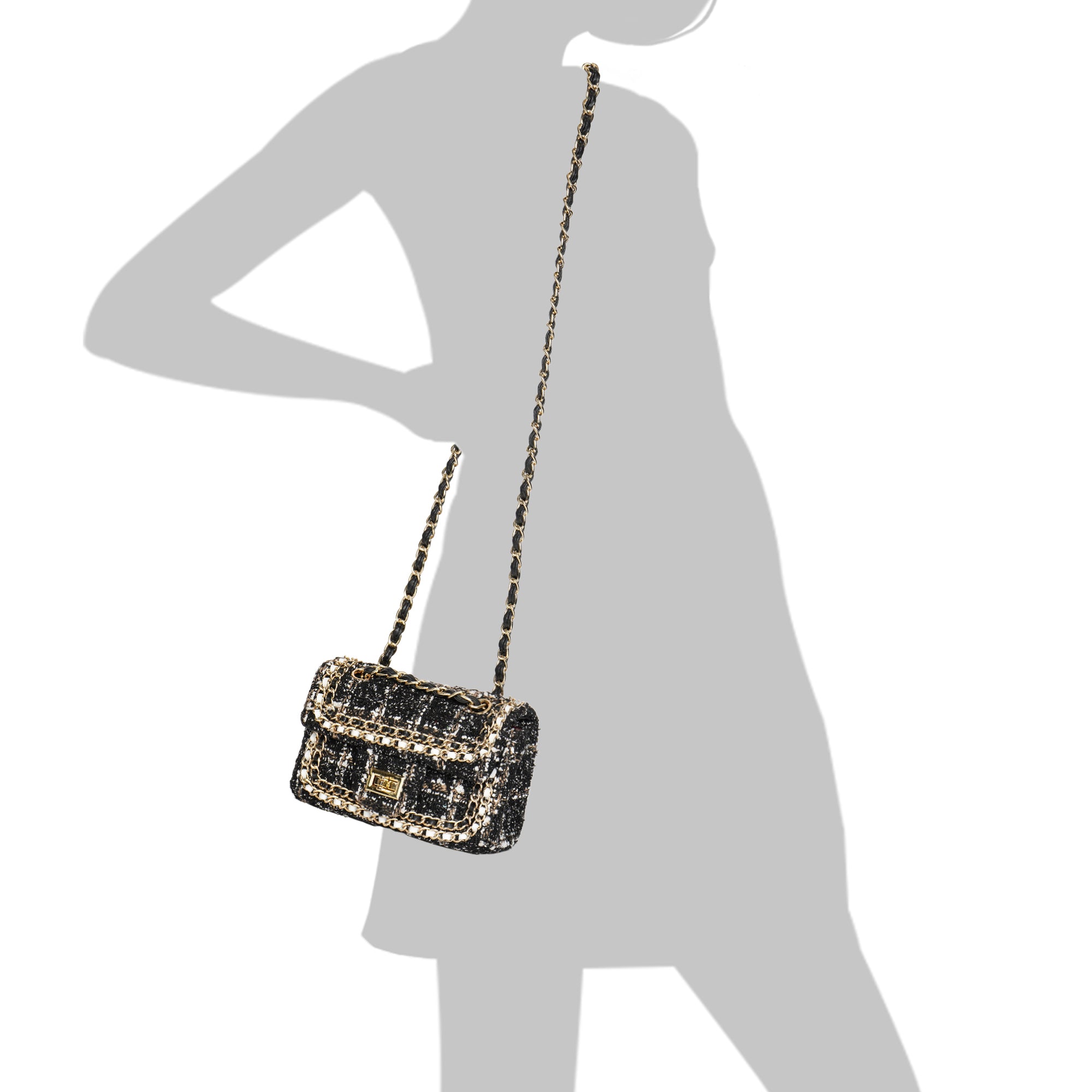 Leather Chain Trimmed Tweed Shoulder Bag