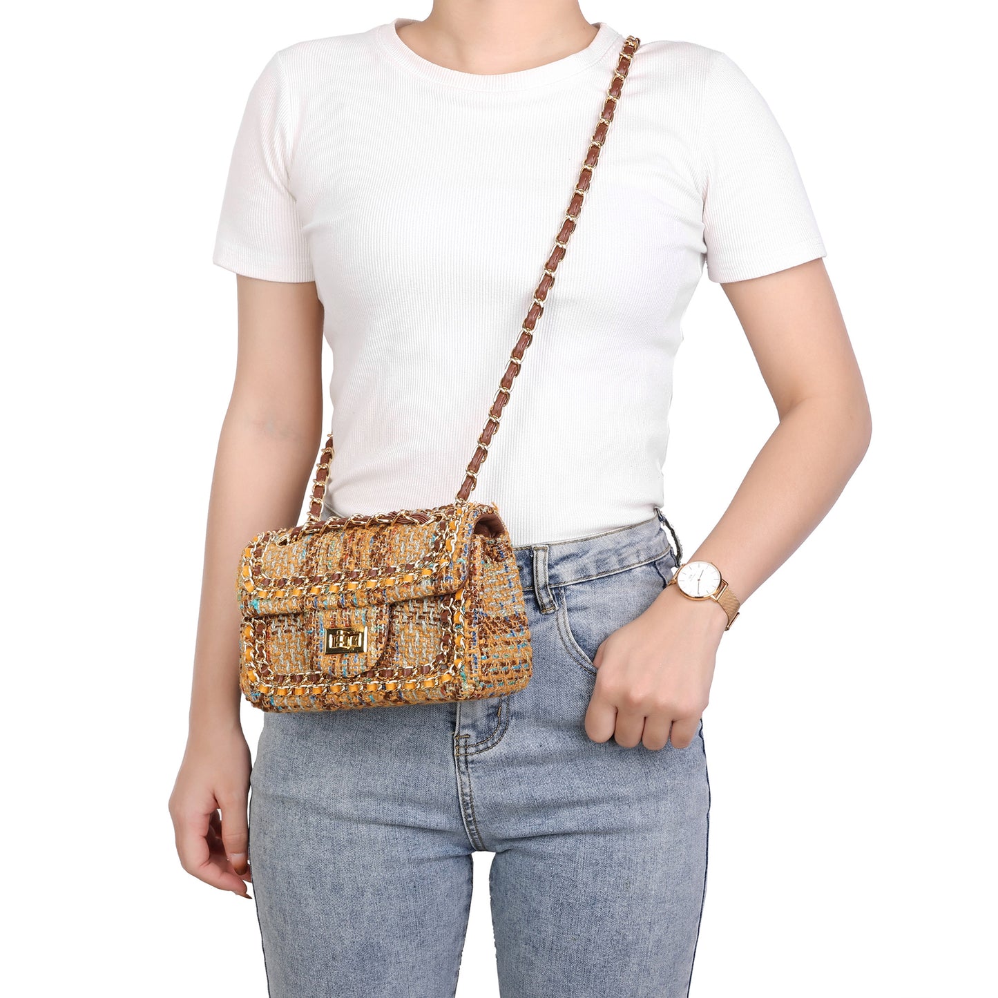 Leather Chain Trimmed Tweed Shoulder Bag