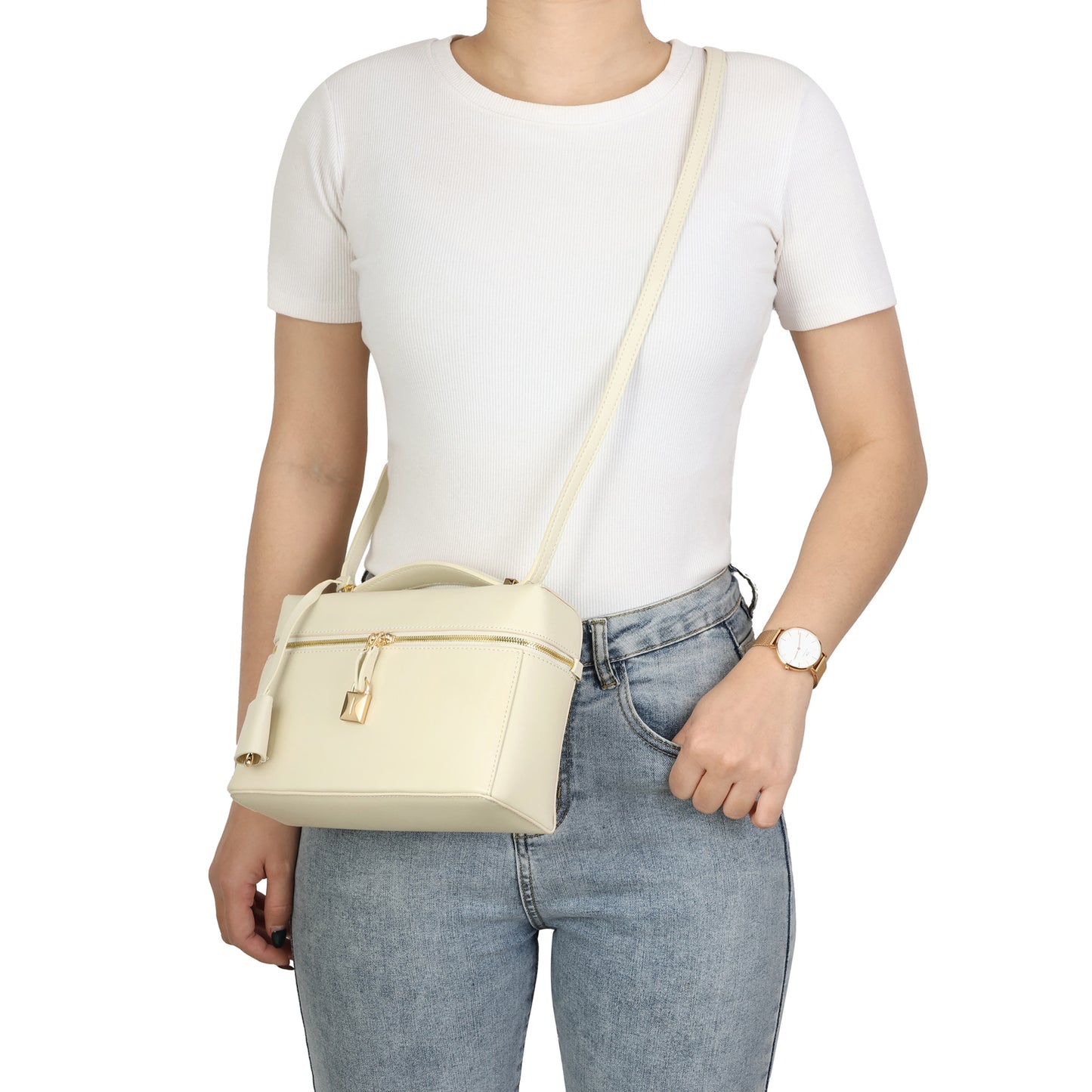 Chic Lockbox Shoulder Bag