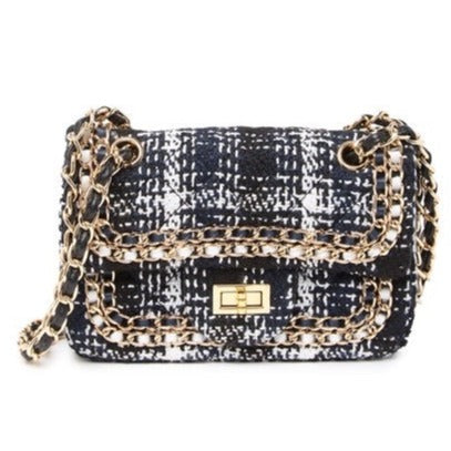 Leather chain hotsell shoulder bag