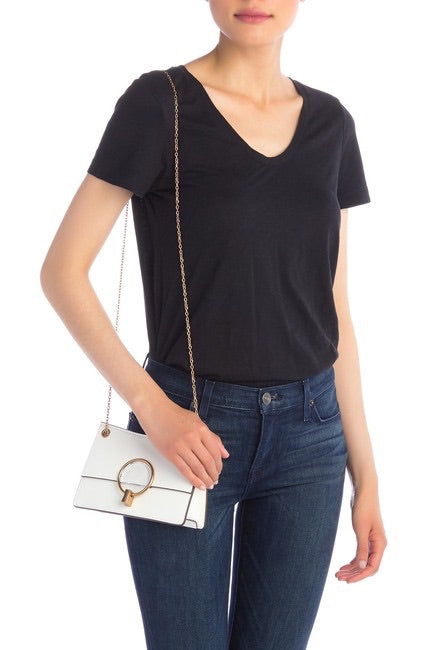 Faye mini best sale chain crossbody bag